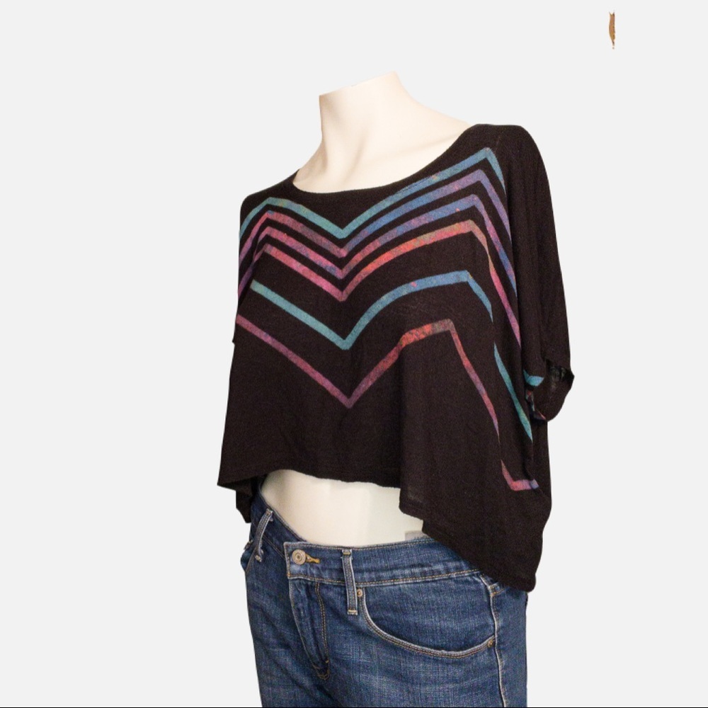 80’s Tee Cropped Cool Round Neck Black Green Pink Graphic Medium T Shirt Top